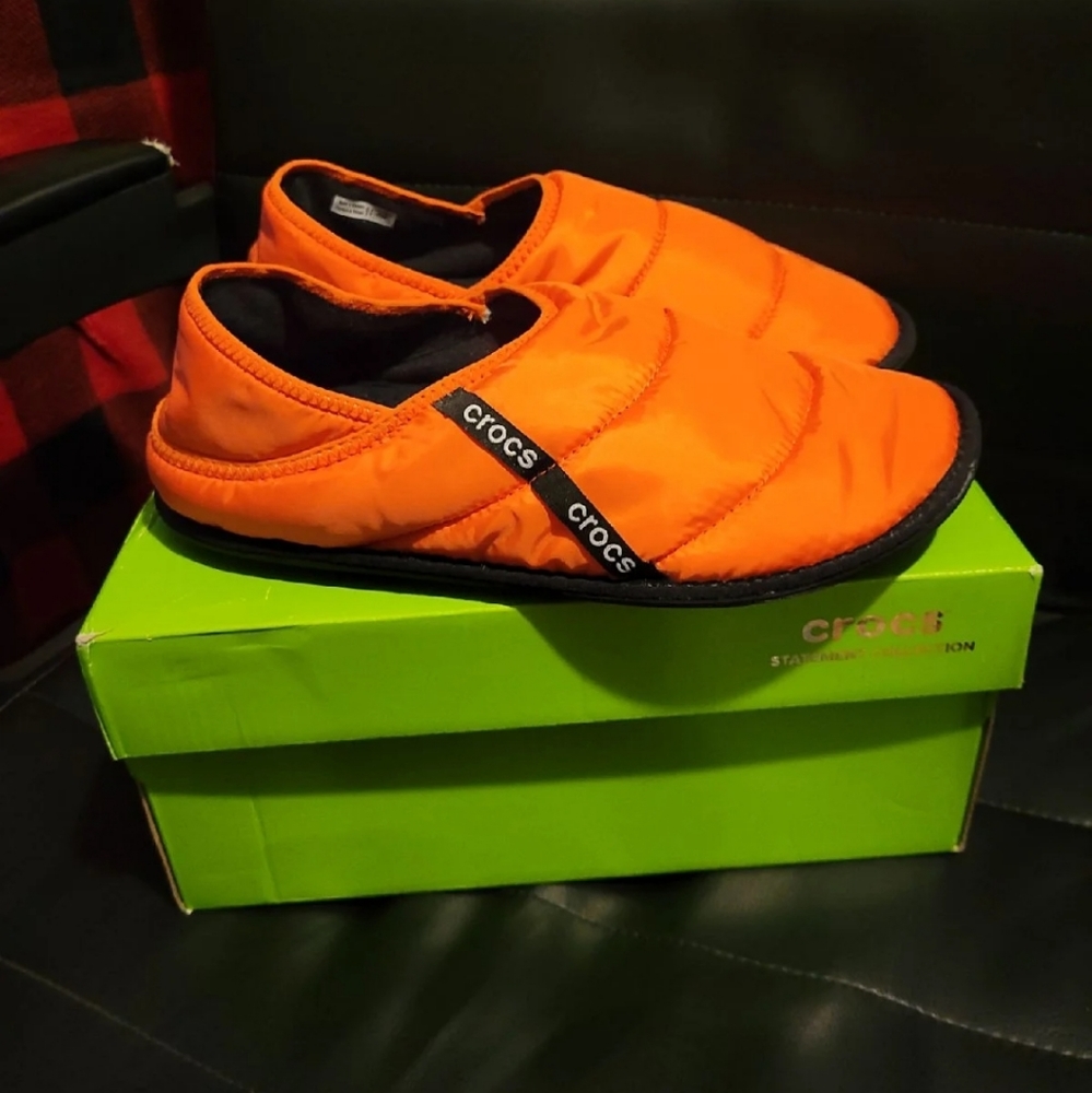 Crocs size 8